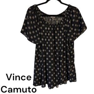 * ❤️VINCE CAMUTO  BLACK TOP w/SUBTLE PRINT  LARGE